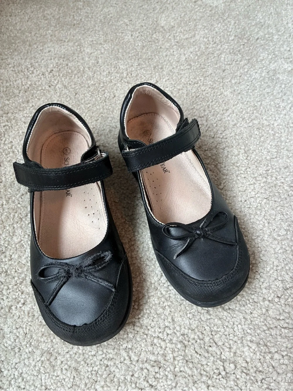 Girls Black Mary Jane Shoes with Bow - Scholarwear - Size 1